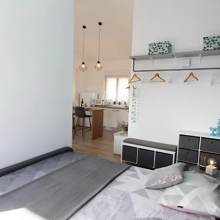 Studio Nikolina * روفينج